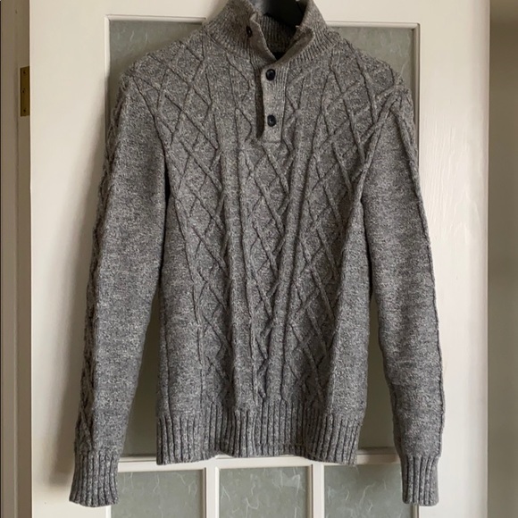GAP Cable Knit Mockneck Sweater - Picture 3 of 5